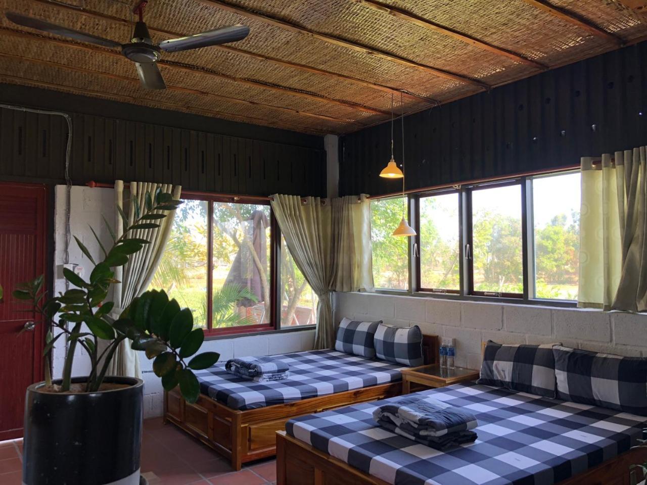 Lagi Farmstay Экстерьер фото