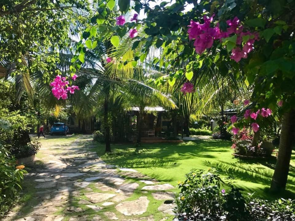 Lagi Farmstay Экстерьер фото